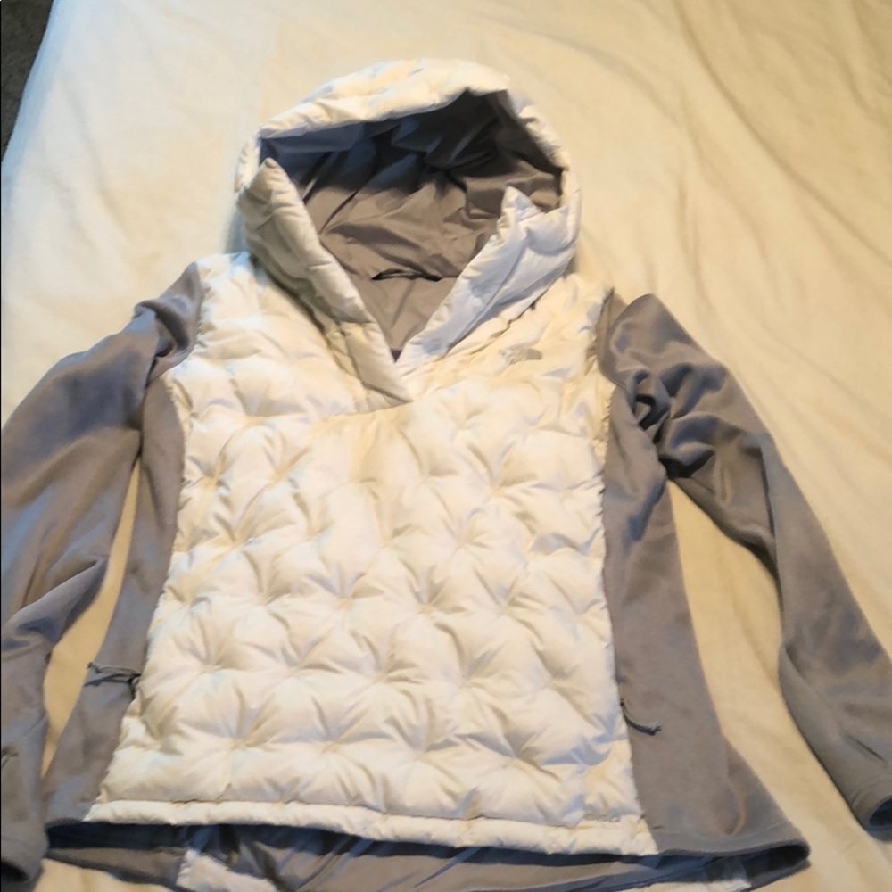 North Face Women’s Mash-Up Down Pullover